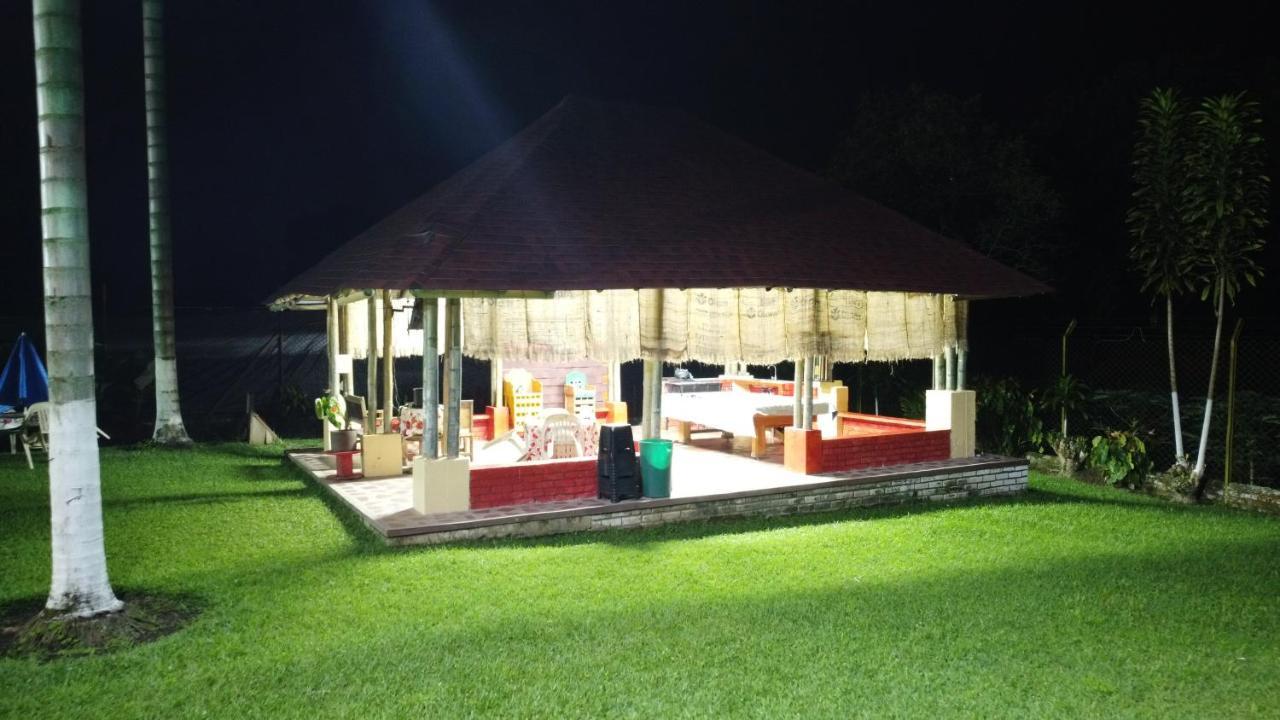 Finca Hotel Los Cocos Montenegro Luaran gambar