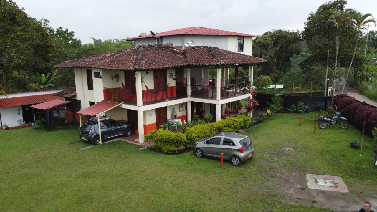 Finca Hotel Los Cocos Montenegro Luaran gambar