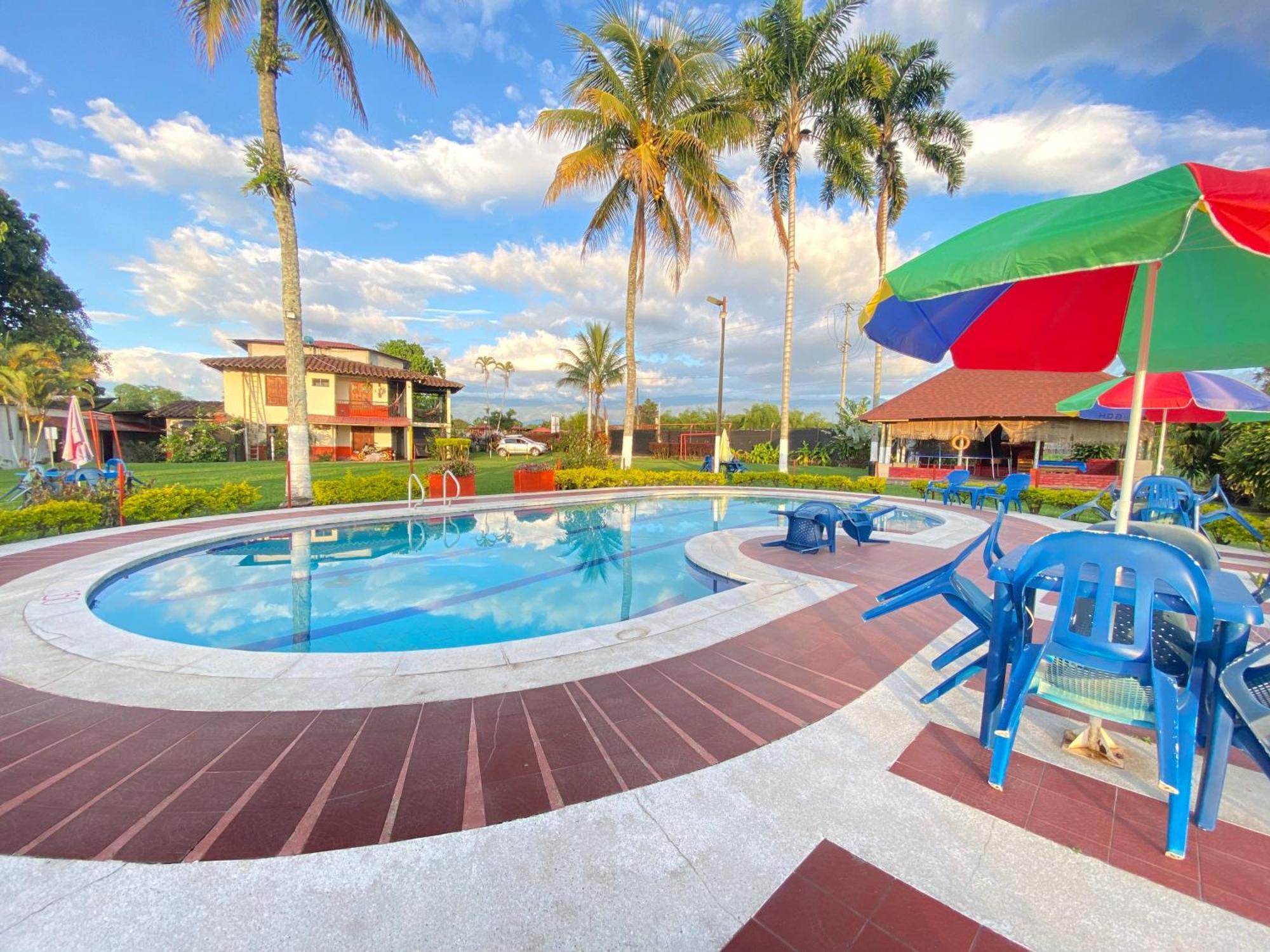 Finca Hotel Los Cocos Montenegro Luaran gambar