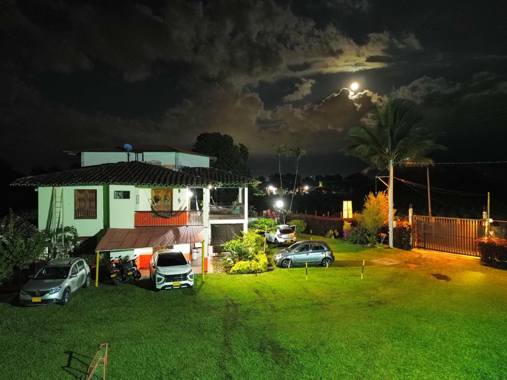 Finca Hotel Los Cocos Montenegro Luaran gambar